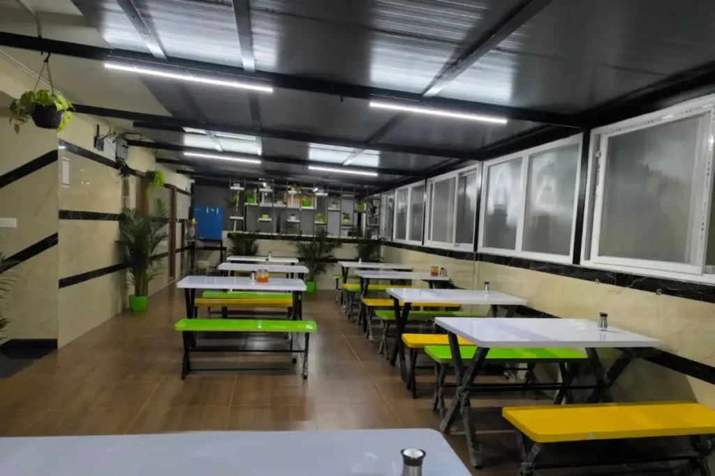 best coliving pg in brookefield